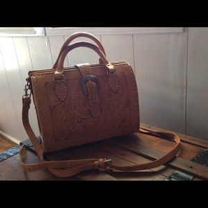 Satchel handbag